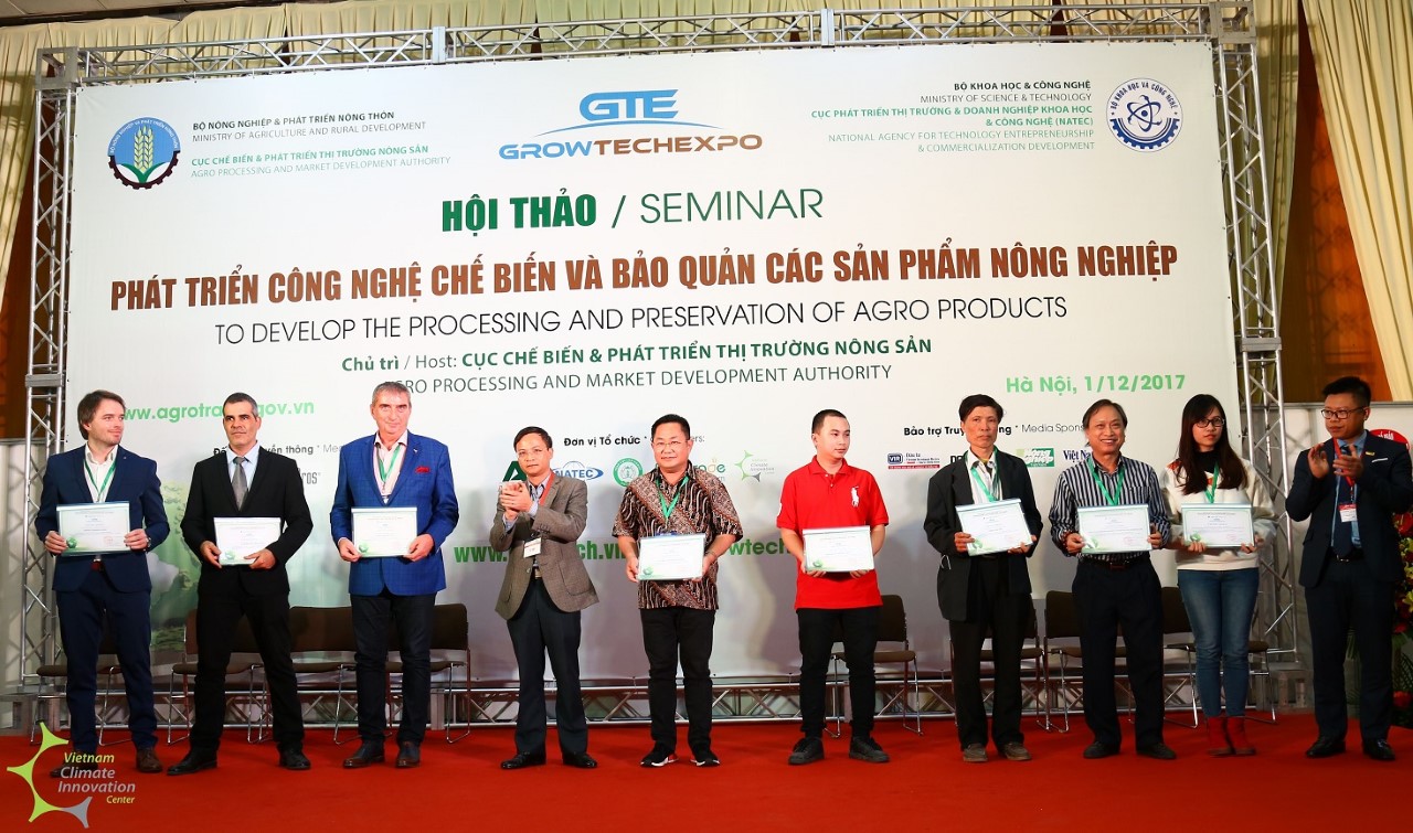 Trao cơ hội giúp nông dân Việt Nam ứng dụng công nghệ đổi mới sáng tạo